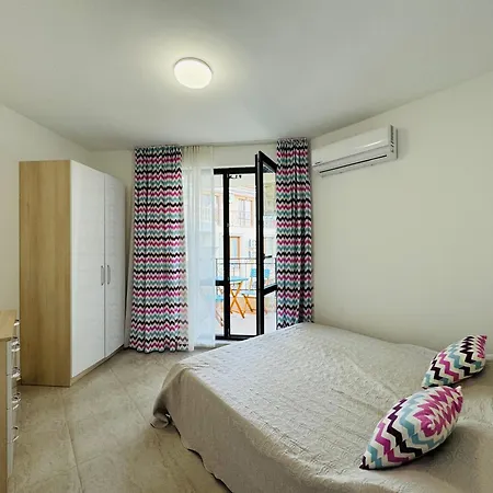 アパート Horizon 25 'б'