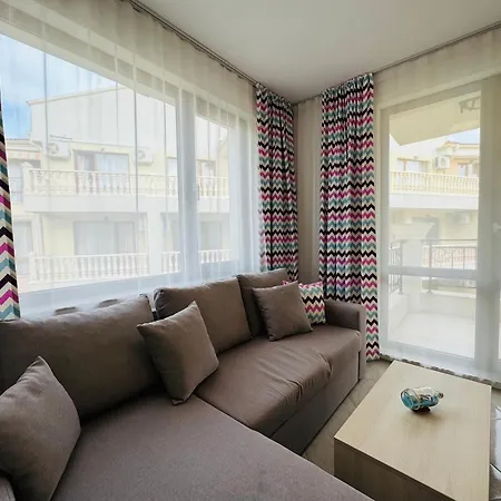 Horizon 25 'б' アパート